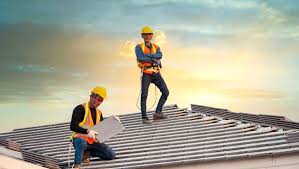 Best Roof Insulation Installation  in Reedley, CA